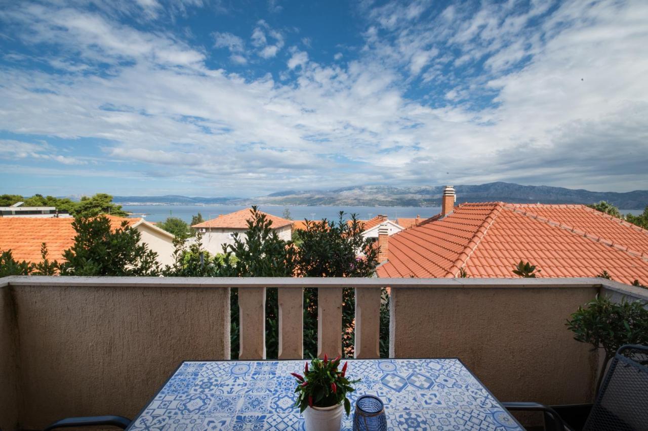 Apartman Mediterraneo Supetar Exteriér fotografie