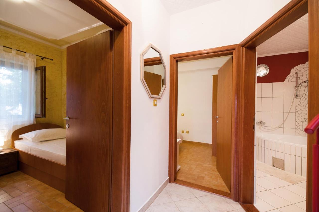 Apartman Mediterraneo Supetar Exteriér fotografie